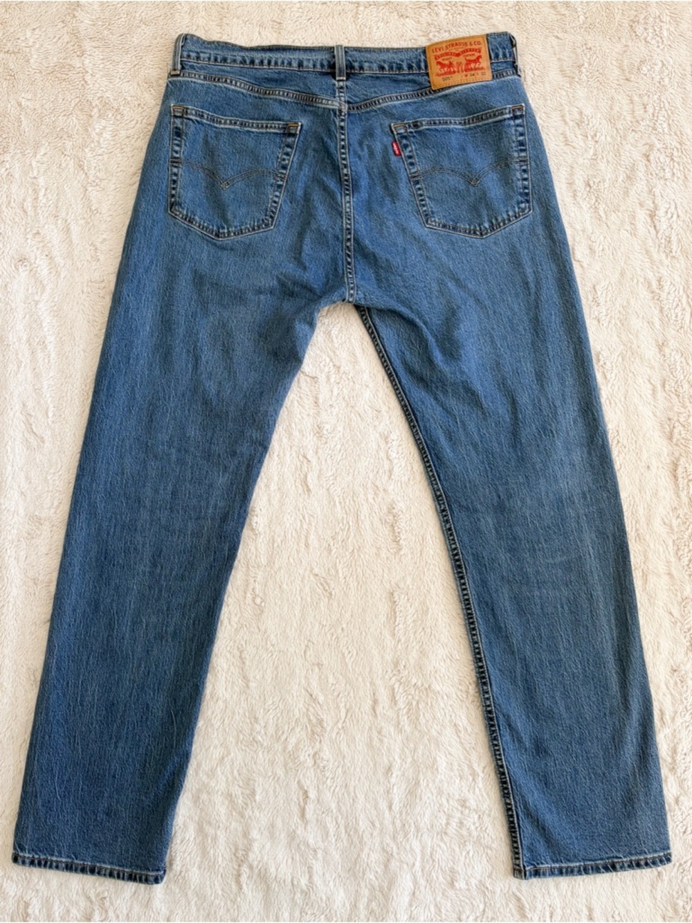 Levi’s 505 Jeans Men’s 34x32 Straight Leg Medium Wash Denim - Picture 2 of 5